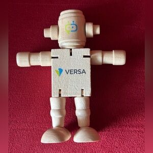 Wooden Fidget Robot Toy 4.25”
